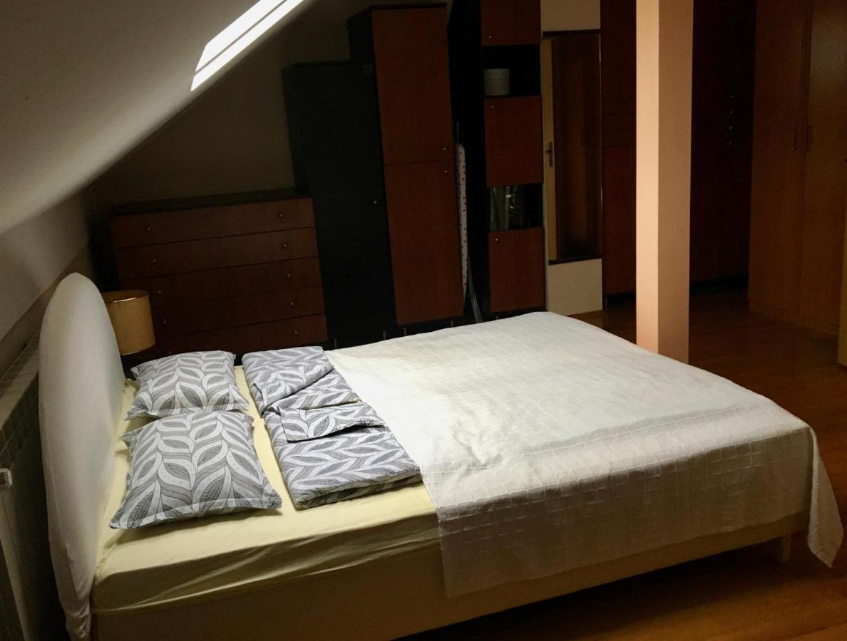 Kula Hacienda Apartment ทูซลา ภายนอก รูปภาพ